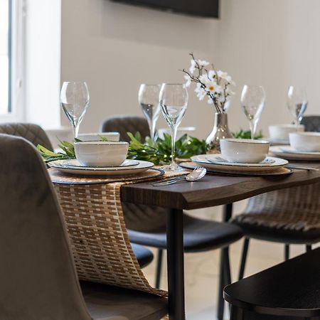 2025 Award Winning - 2 Bedroom Luxury Apartment Next To Wembley Stadium Лондон Екстериор снимка