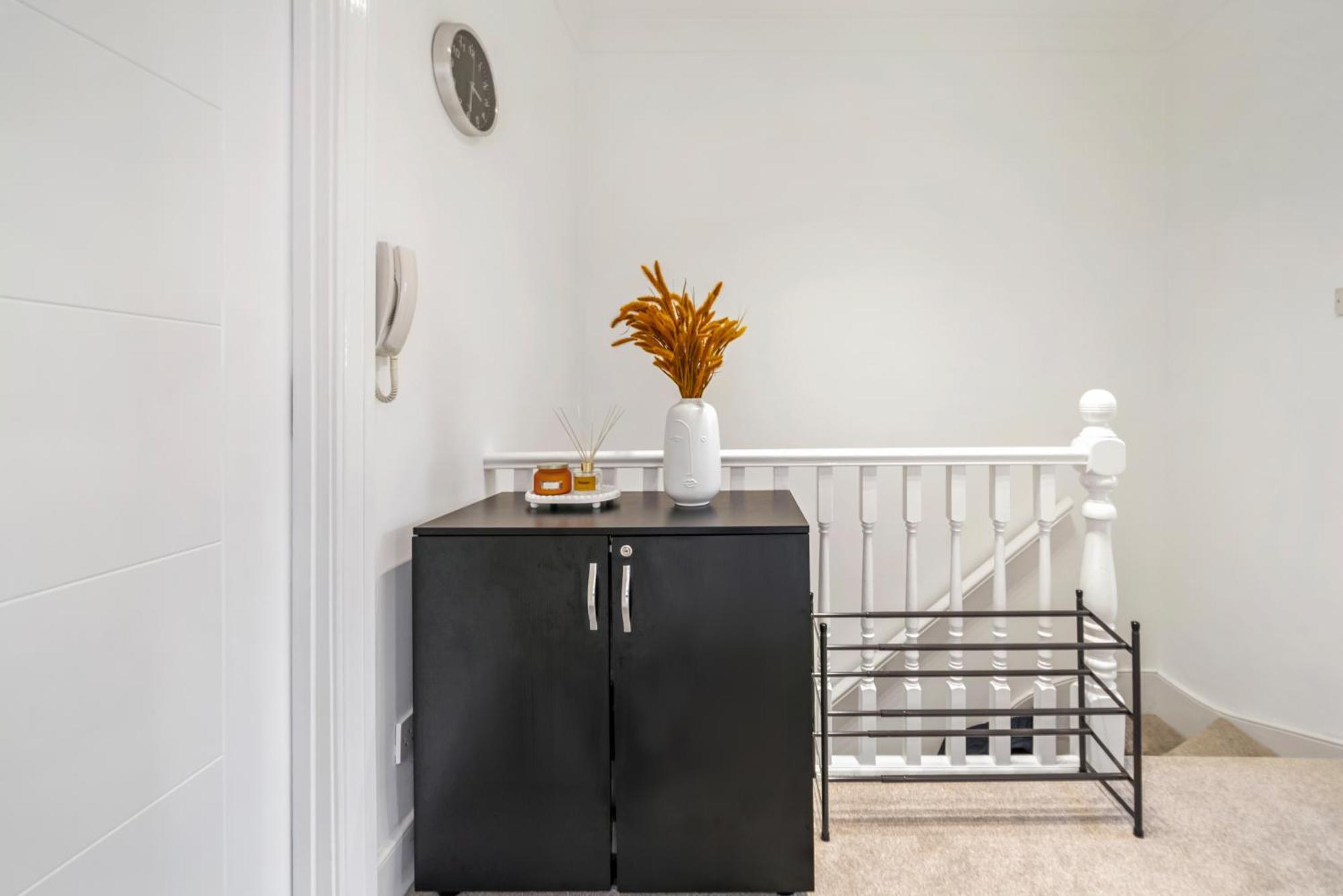 2025 Award Winning - 2 Bedroom Luxury Apartment Next To Wembley Stadium Лондон Екстериор снимка