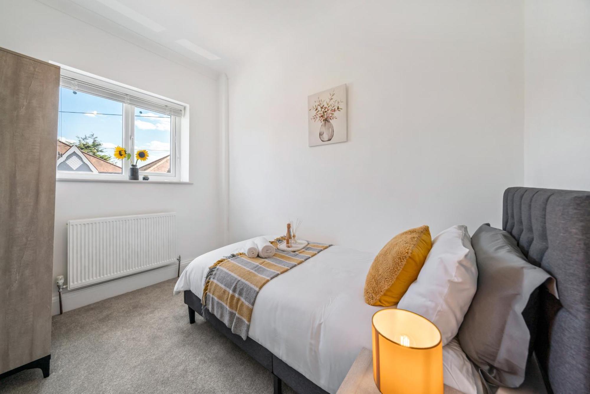 2025 Award Winning - 2 Bedroom Luxury Apartment Next To Wembley Stadium Лондон Екстериор снимка